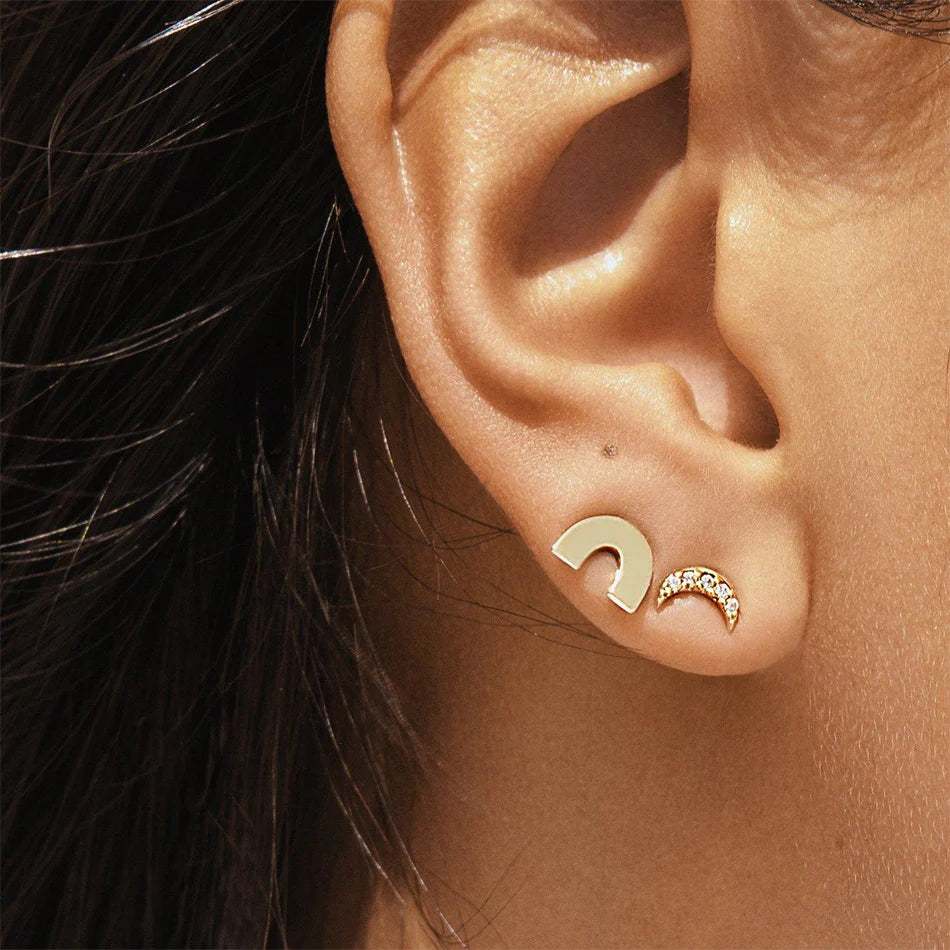 rainbow shape earrings, polished, model