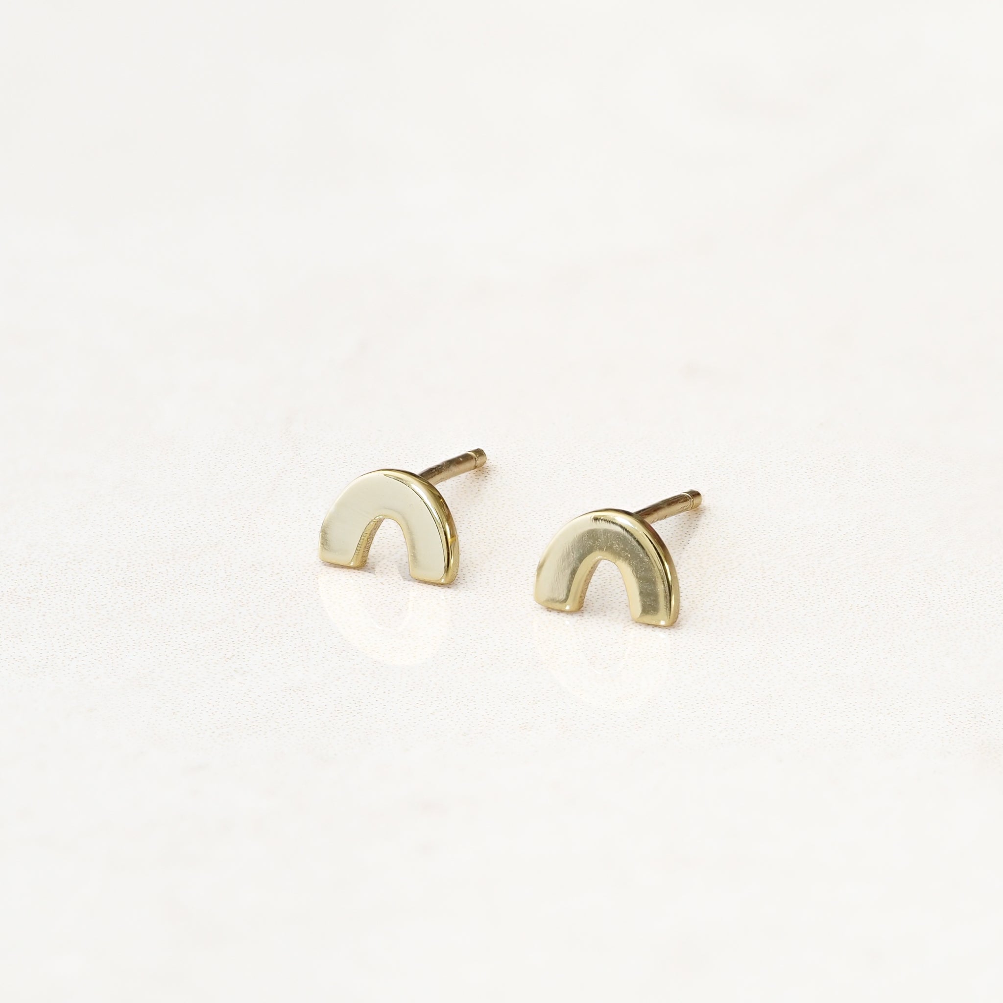 rainbow shape earrings, polished, gold